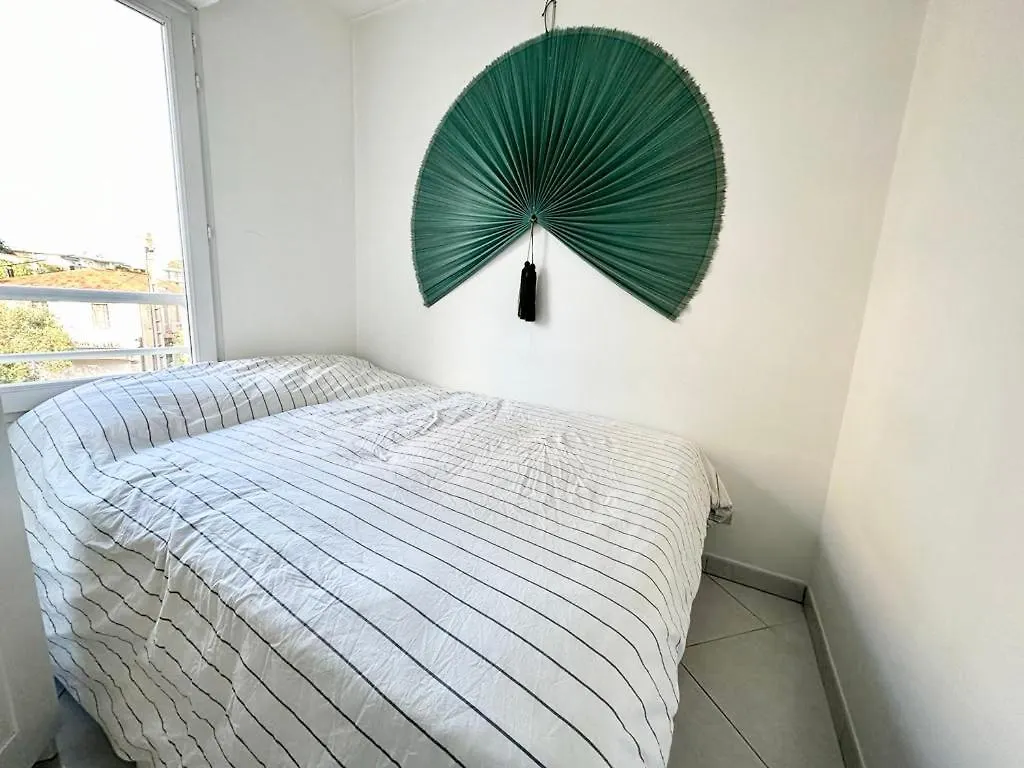 Apartment 1 Bedroom Plein Centre Juan Les Pins Antibes France